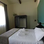 Piumaviola Beds & 4* Parma