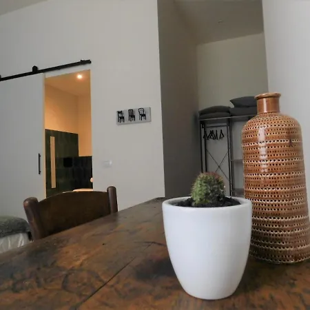 Aparthotel Piumaviola Beds &