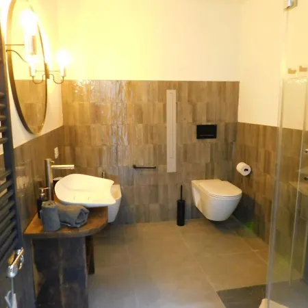 Piumaviola Beds & Aparthotel *