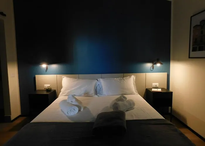 Aparthotel Piumaviola Beds & 4*