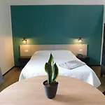 Piumaviola Beds & Aparthotel
