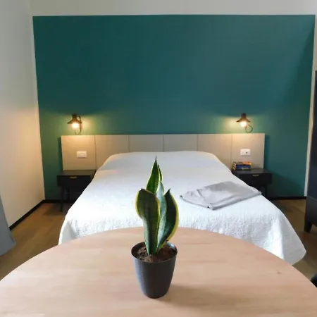 Piumaviola Beds & Апарт-отель