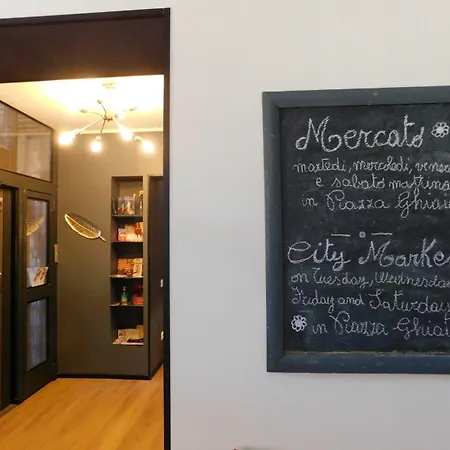 Апарт-отель Piumaviola Beds & 4*