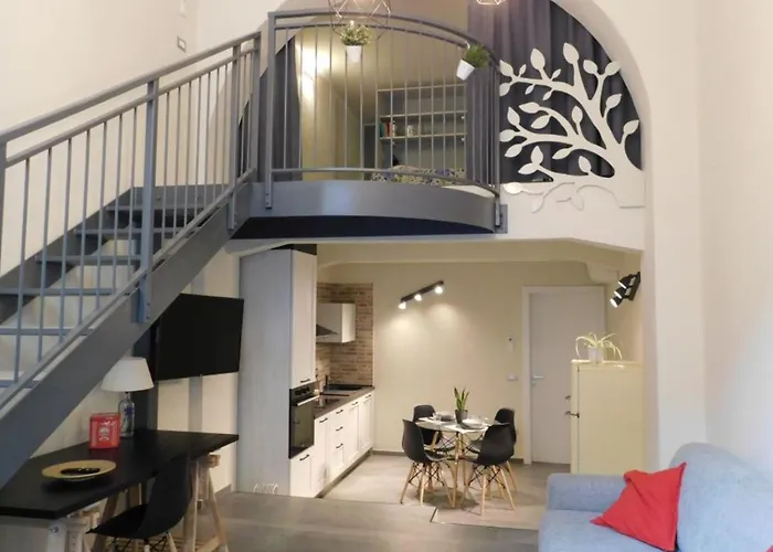 Apart-hotel Piumaviola Beds & 4*