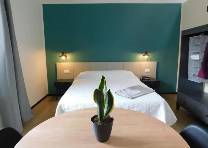 Piumaviola Beds & Aparthotel