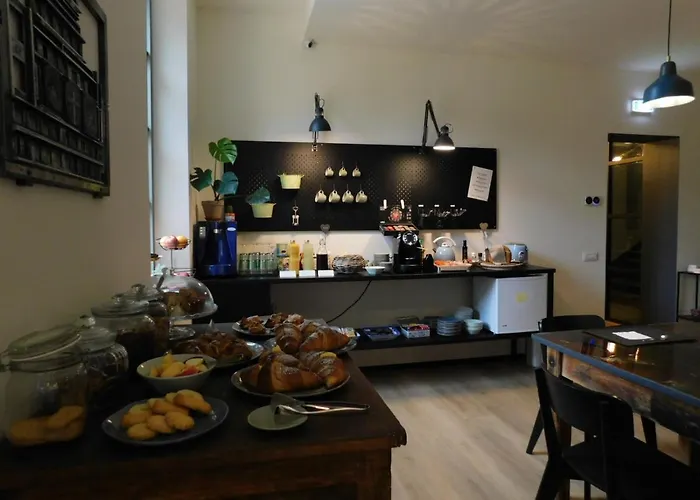 Piumaviola Beds & 4* Parma